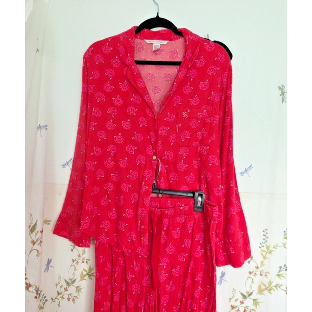 Victoria's Secret Flannel Pajama Set Small Pink Rose Red Pants Long Sleeve
